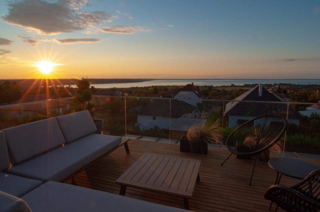 Skyline Resort Balatonalmadi Ngoại thất bức ảnh