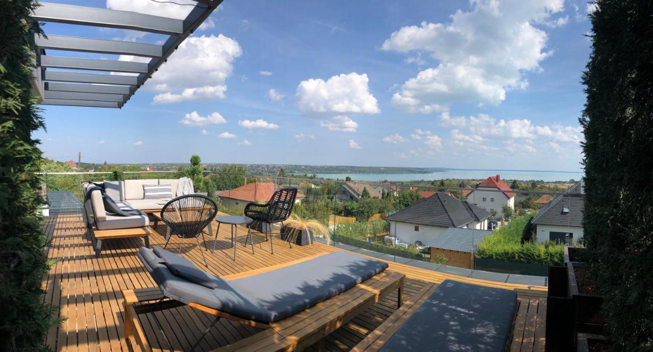 Skyline Resort Balatonalmadi Ngoại thất bức ảnh