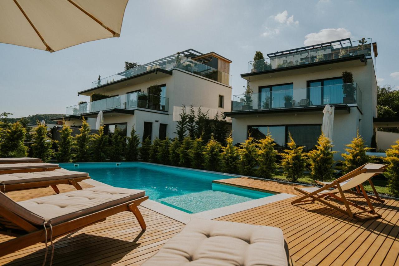 Skyline Resort Balatonalmadi Ngoại thất bức ảnh